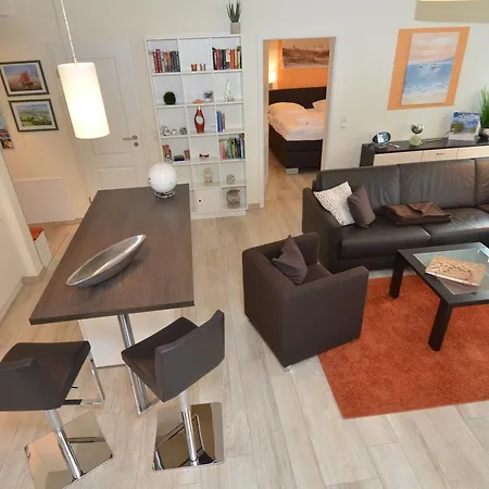 Strandvilla - Auszeit Mit Sauna Und Whirlpool Baabe